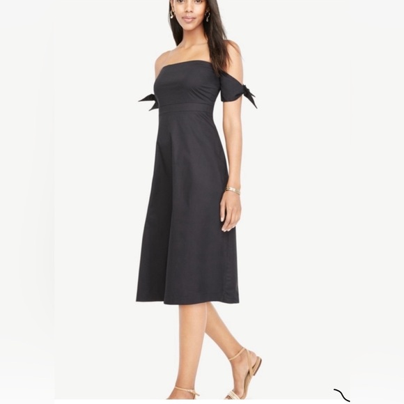 Ann Taylor Dresses & Skirts - Ann taylor smocked back off shoulder midi dress